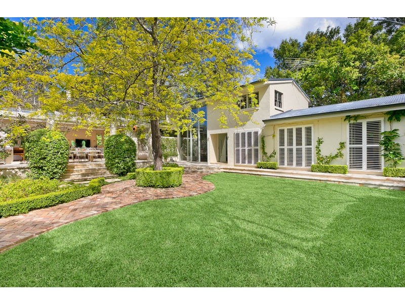 17a Burns Road, Wahroonga NSW 2076