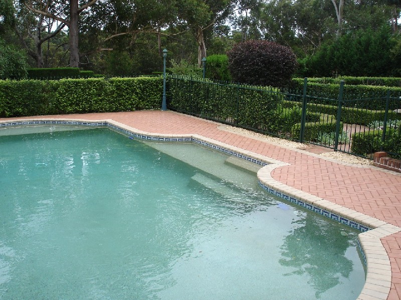 6 Blue Crane Close, West Pennant Hills NSW 2125