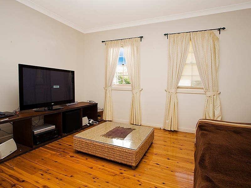 95 Pathenia Street, Dolans Bay NSW 2229