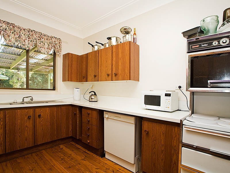 95 Pathenia Street, Dolans Bay NSW 2229