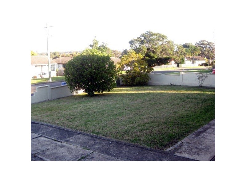 45 McCabe, Warilla NSW 2528