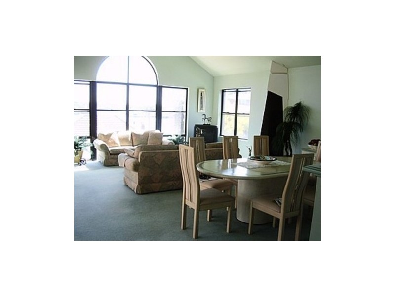 2/7 Harrow Street, Sylvania NSW 2224