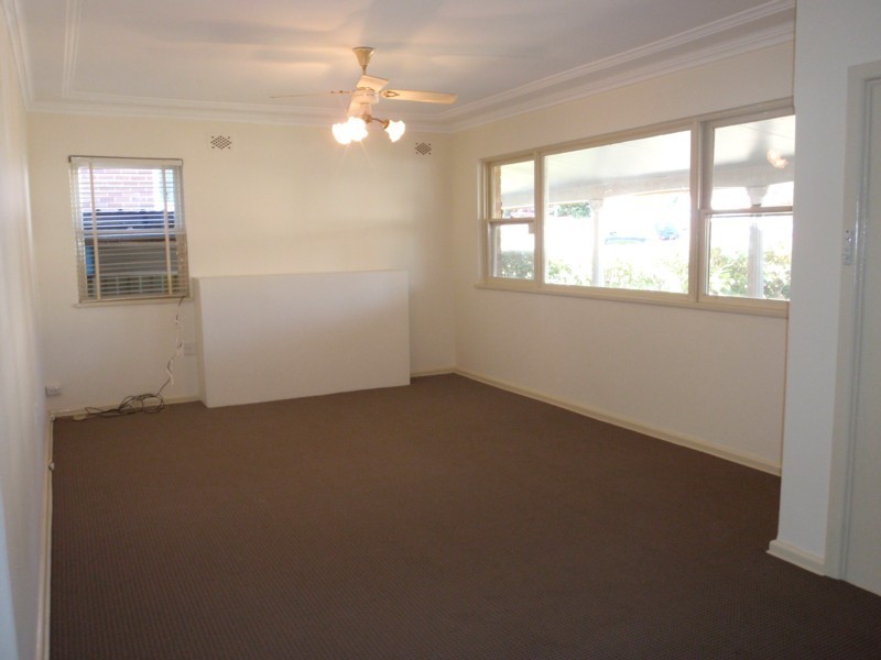 5 Taylor Close, Miranda NSW 2228