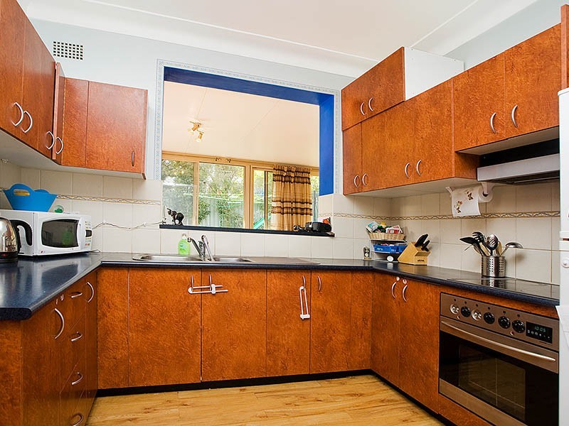 6 Palona Crescent, Engadine NSW 2233