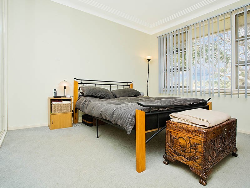 6 Palona Crescent, Engadine NSW 2233
