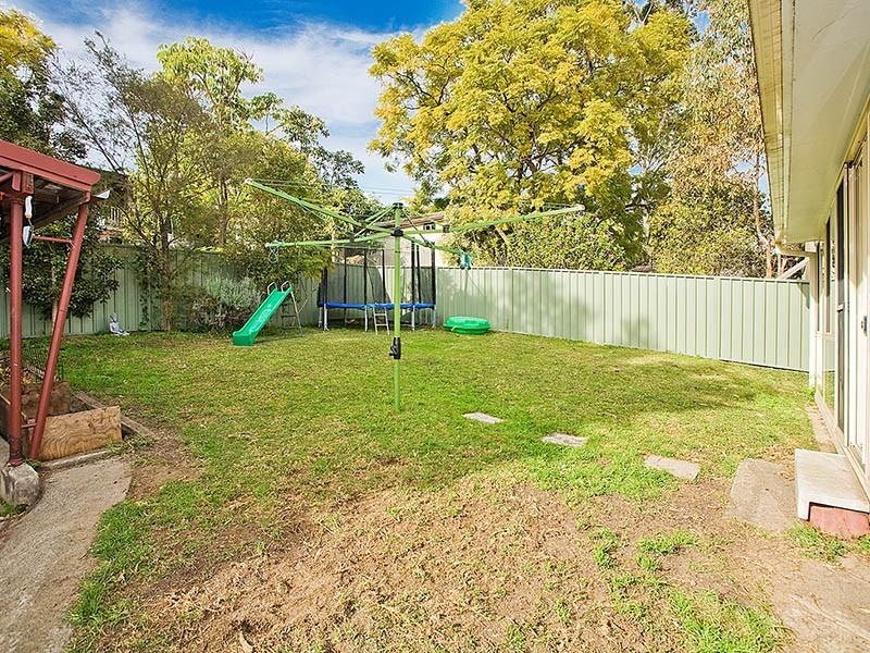 6 Palona Crescent, Engadine NSW 2233