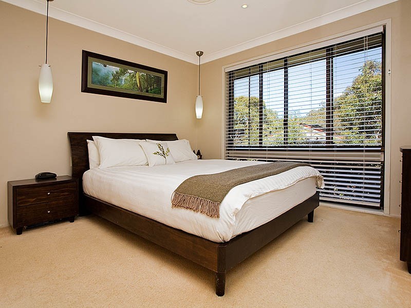 11 Warrangarree Drive, Woronora Heights NSW 2233