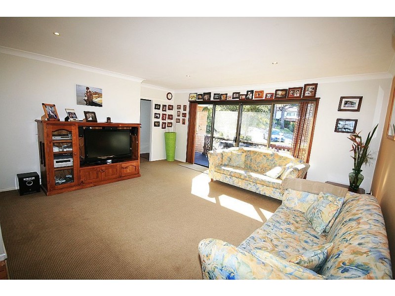 29 Dumbarton Place, Engadine NSW 2233