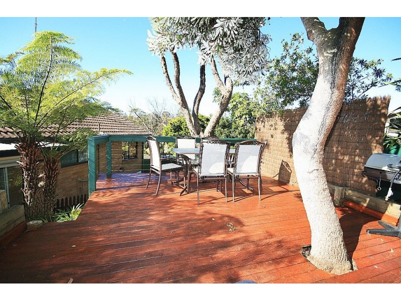 29 Dumbarton Place, Engadine NSW 2233