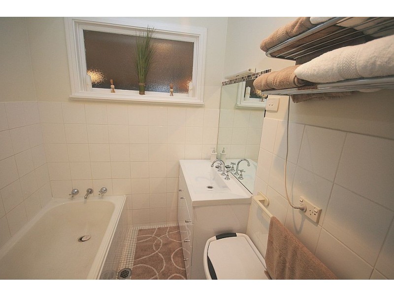 29 Dumbarton Place, Engadine NSW 2233