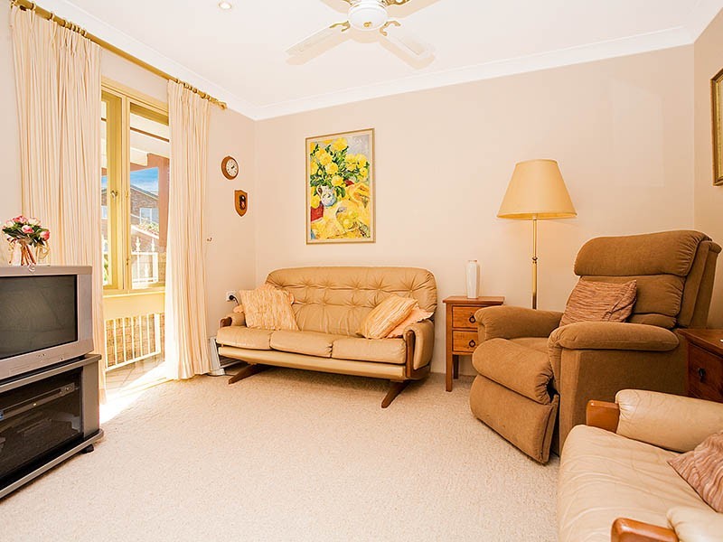 36 Andromeda Crescent, Engadine NSW 2233