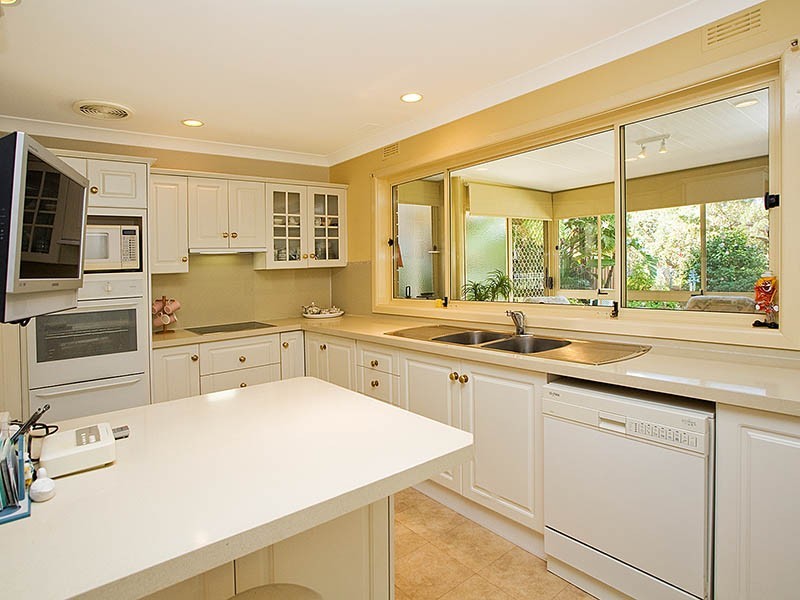 36 Andromeda Crescent, Engadine NSW 2233