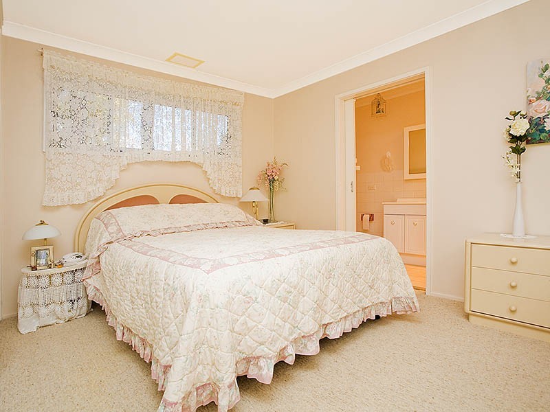 36 Andromeda Crescent, Engadine NSW 2233