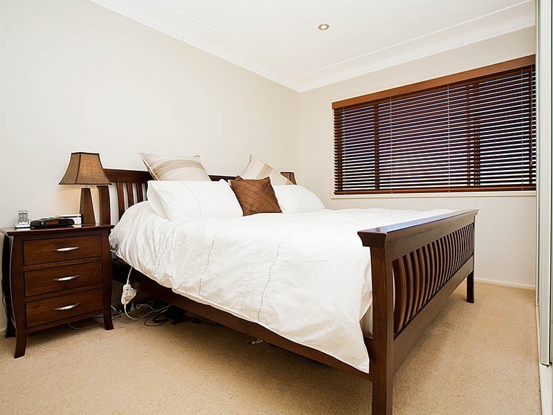 15 Poulter Avenue, Engadine NSW 2233