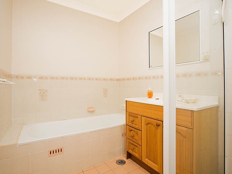 1/3 Chipilly Avenue, Engadine NSW 2233