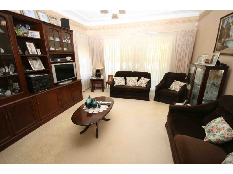 57 Anzac Avenue, Engadine NSW 2233