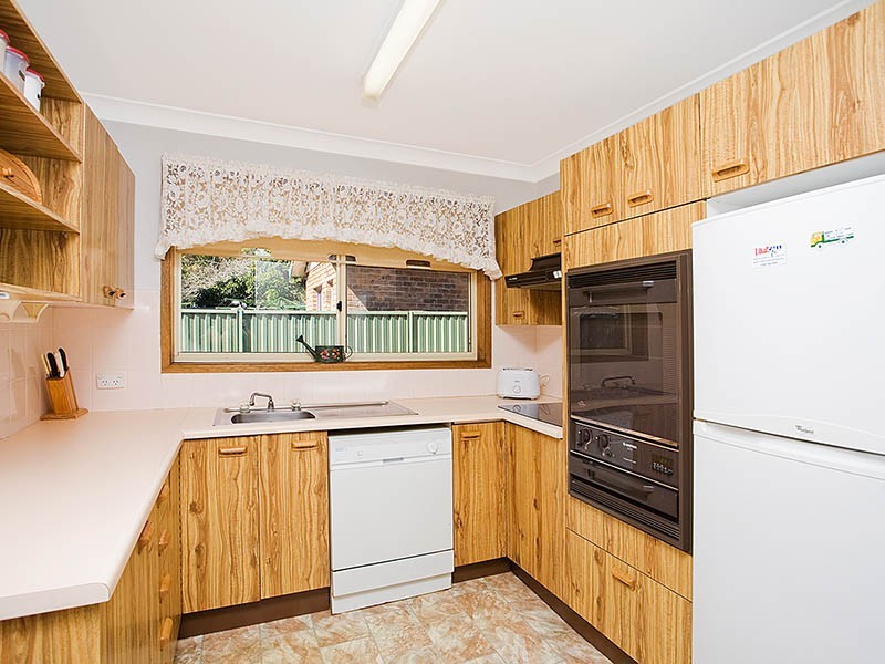 4/35-37 Boronia Grove, Heathcote NSW 2233