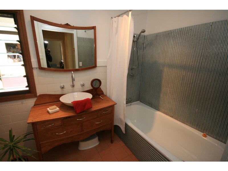 42 Tunnel Road, Helensburgh NSW 2508