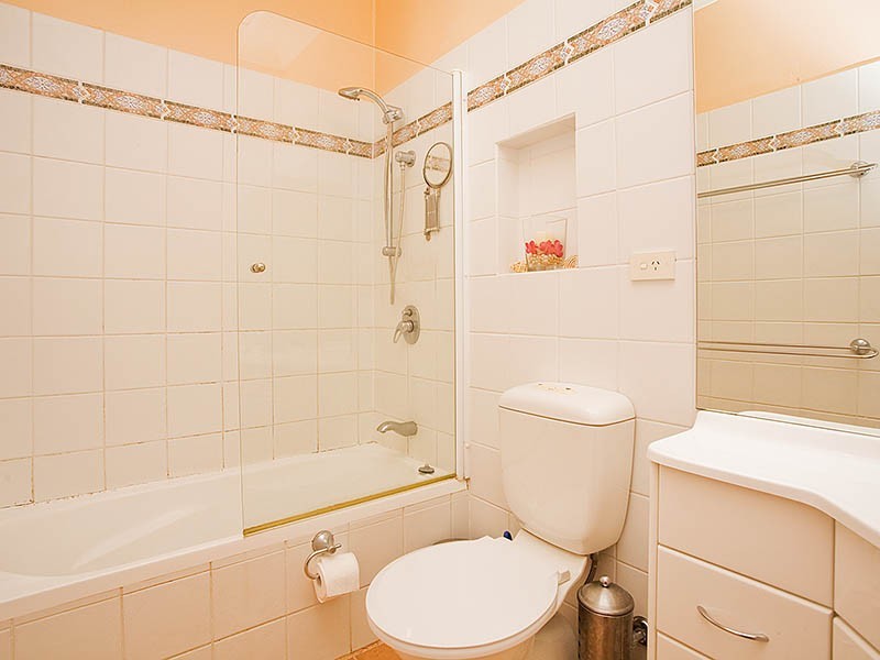 16 Banbal Road, Engadine NSW 2233