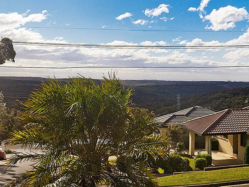 10 Lunar Avenue, Heathcote NSW 2233