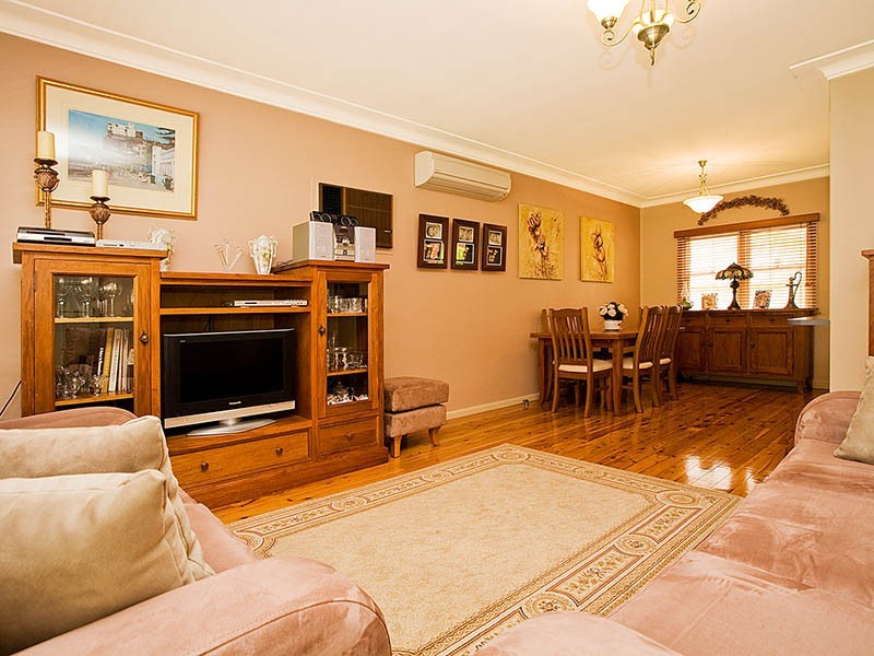 22 Tobruk Avenue, Engadine NSW 2233