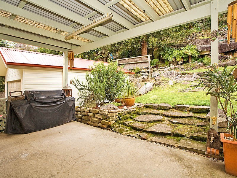 22 Tobruk Avenue, Engadine NSW 2233