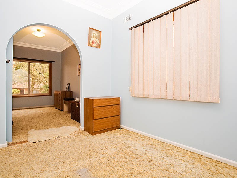 10 Laurina Avenue, Yarrawarrah NSW 2233