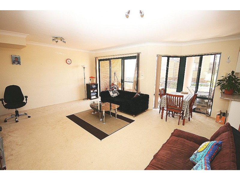 19/10 Toms Lane, Engadine NSW 2233