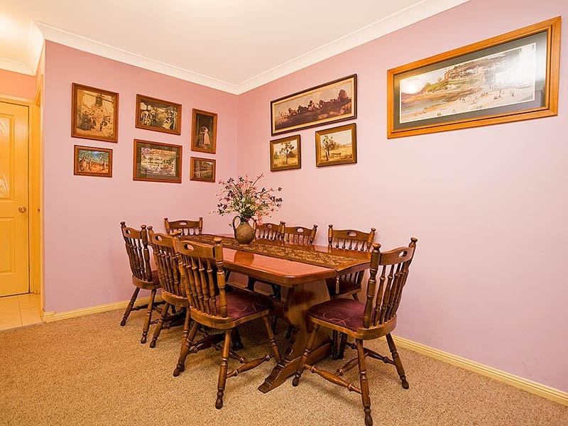 4/2 Wollybutt Road, Engadine NSW 2233