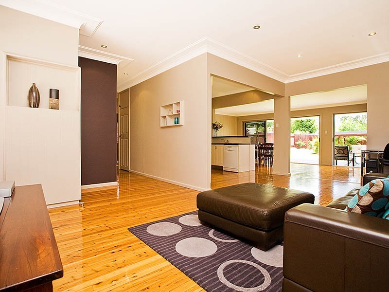 301 Cooriengah Heights Road, Engadine NSW 2233
