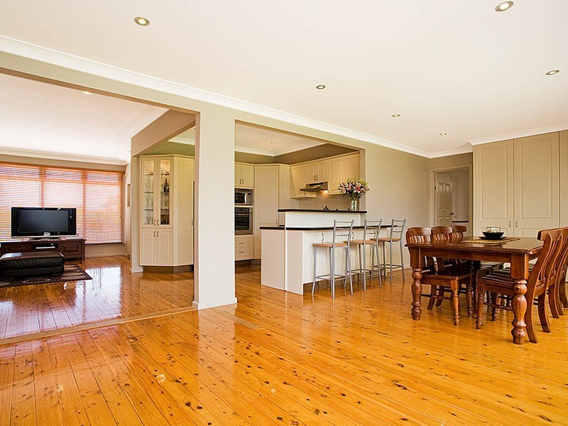 301 Cooriengah Heights Road, Engadine NSW 2233