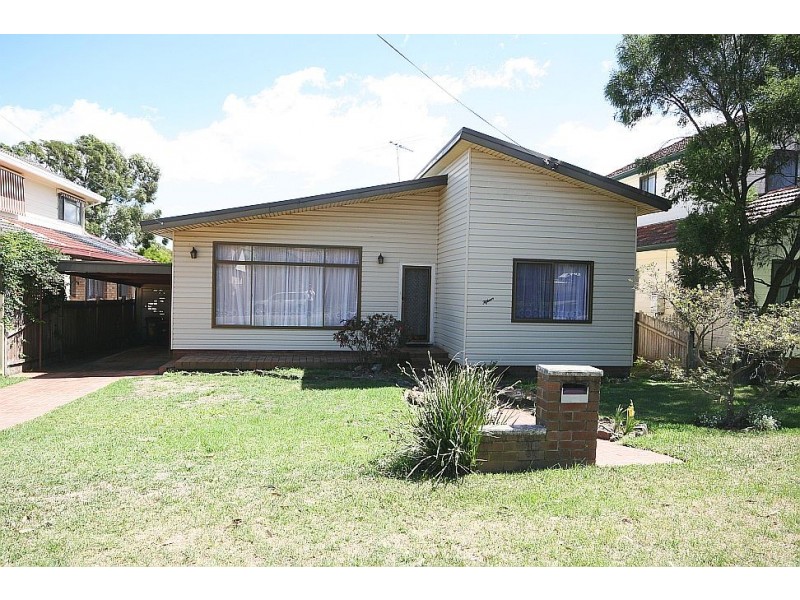 15 Havelock Avenue, Engadine NSW 2233