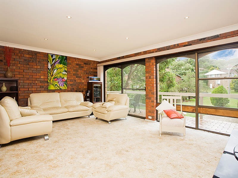 65 Tobruk Avenue, Engadine NSW 2233