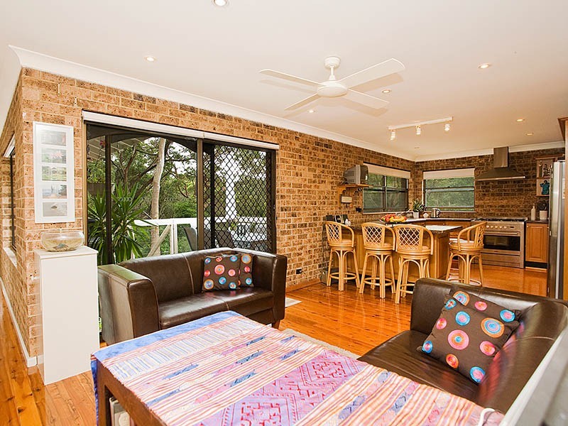 65 Tobruk Avenue, Engadine NSW 2233