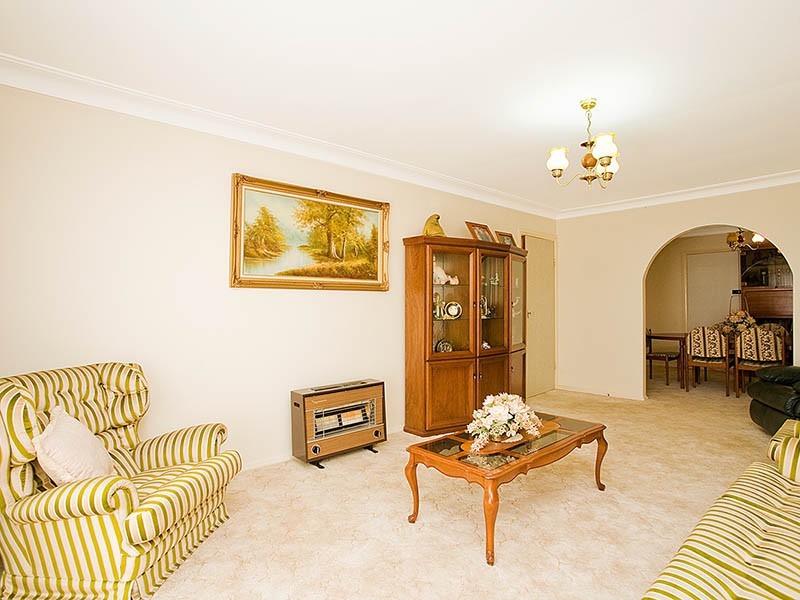 16 Whitton Street, Heathcote NSW 2233