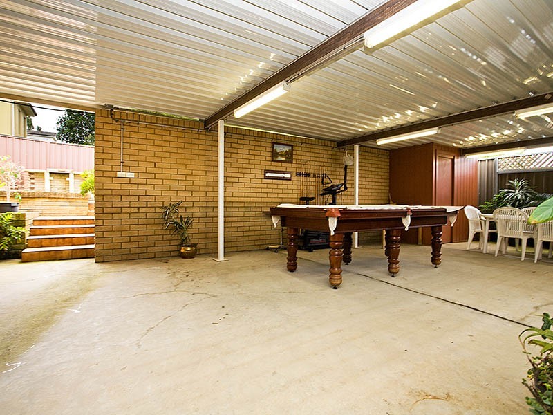 16 Whitton Street, Heathcote NSW 2233