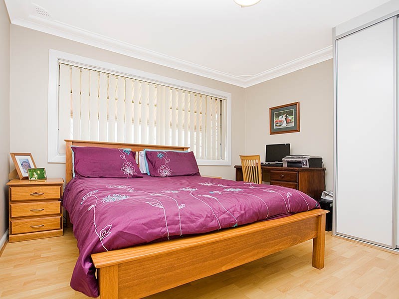 12 Tarcoola Place, Engadine NSW 2233