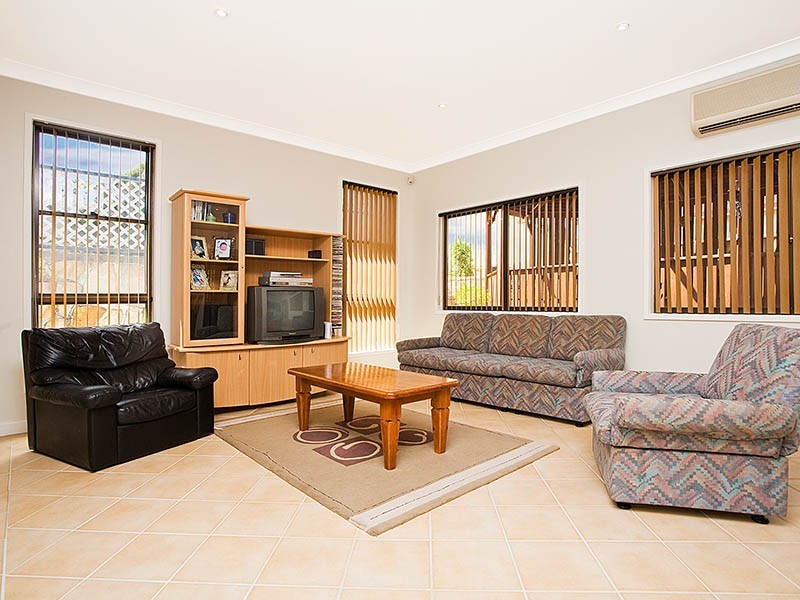 86 Wollybutt Road, Engadine NSW 2233