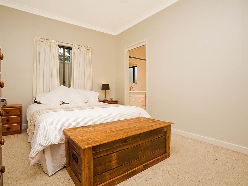 86 Wollybutt Road, Engadine NSW 2233