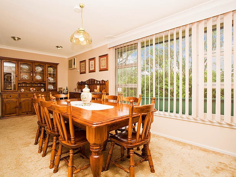 4 Sharon Place, Engadine NSW 2233
