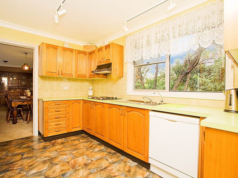 4 Sharon Place, Engadine NSW 2233