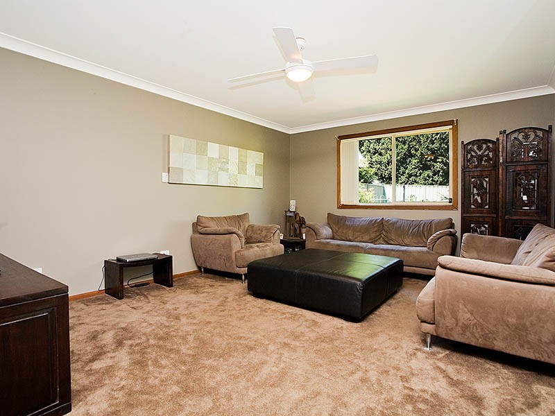 10 Short Street, Heathcote NSW 2233