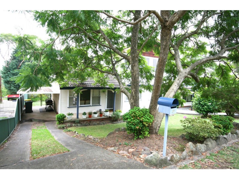 35 Lalor Crescent, Engadine NSW 2233
