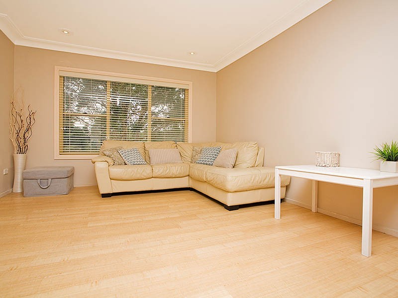 15 Ardrossan Road, Engadine NSW 2233