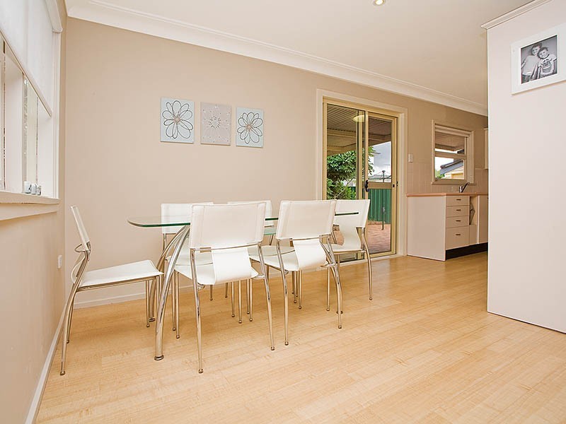 15 Ardrossan Road, Engadine NSW 2233