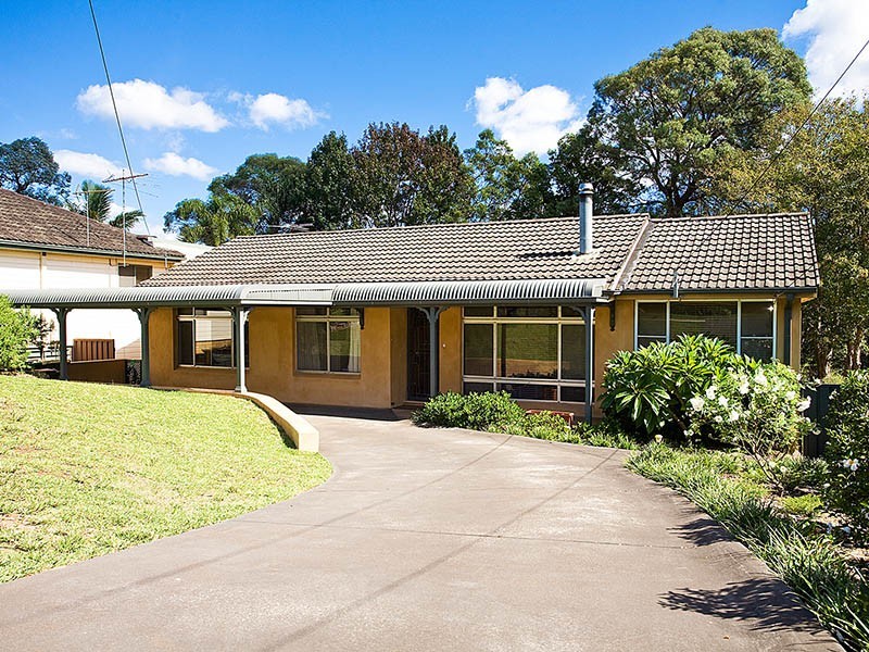 27 Wollybutt Road, Engadine NSW 2233