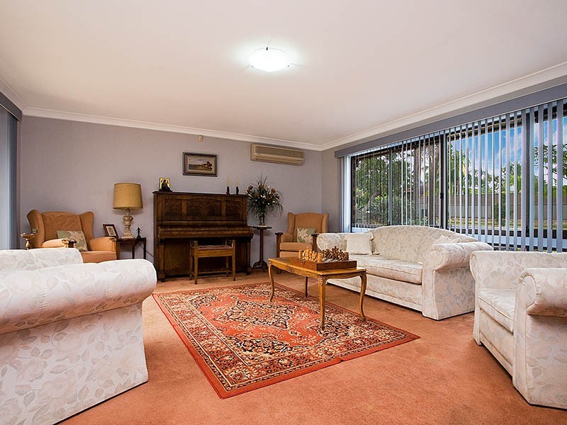 16 Albatross Circuit, Woronora Heights NSW 2233