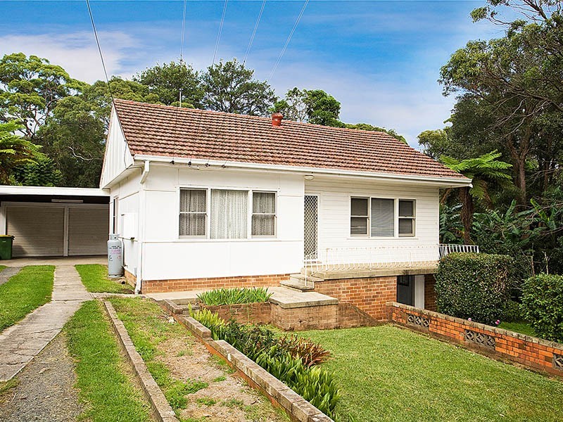 10 Blacket Street, Heathcote NSW 2233