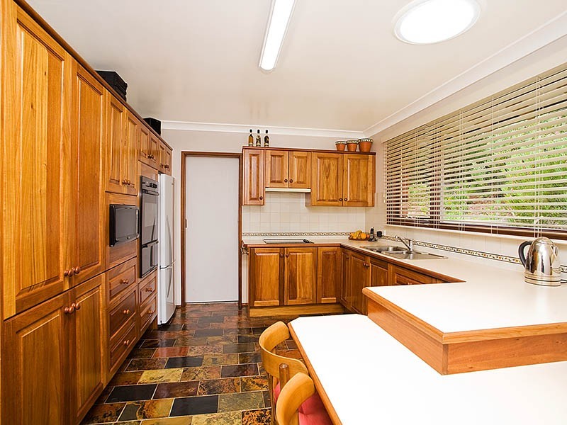 17 atherton road, Engadine NSW 2233