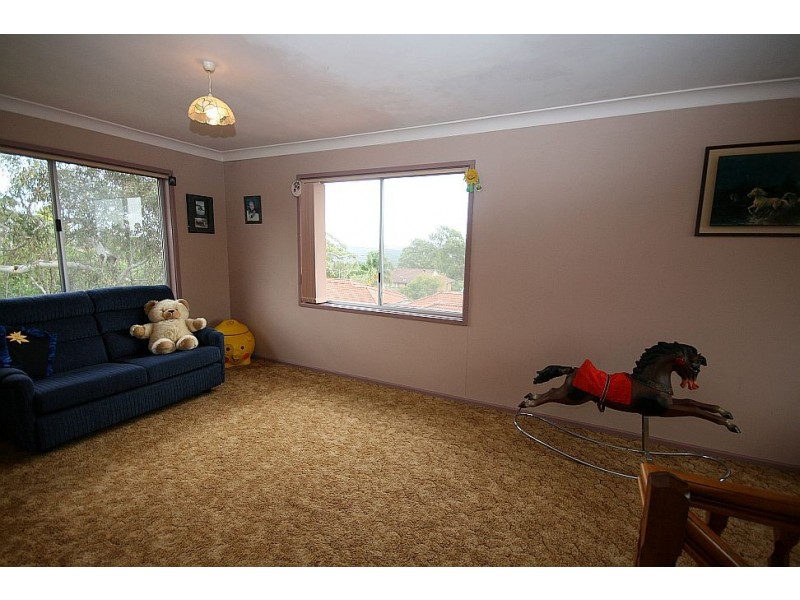 8 Whitton Street, Heathcote NSW 2233